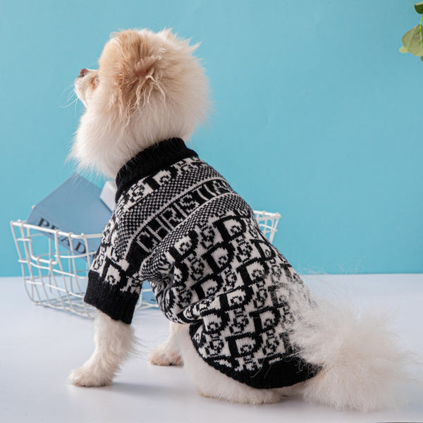 New Luxury Dog Clothes  Dog Sweater Autumn and Winter Thickened Fashion Pet Clothes French Bulldog Dachshund Pet Coat Jacket